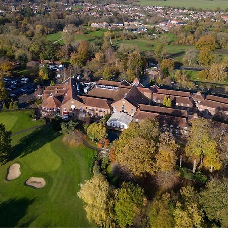 Delta Hotels By Marriott Tudor Park Country Club Мейдстън Екстериор снимка